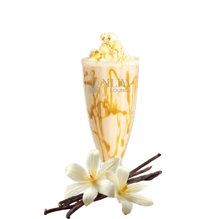 Taze meyveli (çilekli/muzlu) milkshake, meyve süslemeli, yaz spesiyali.